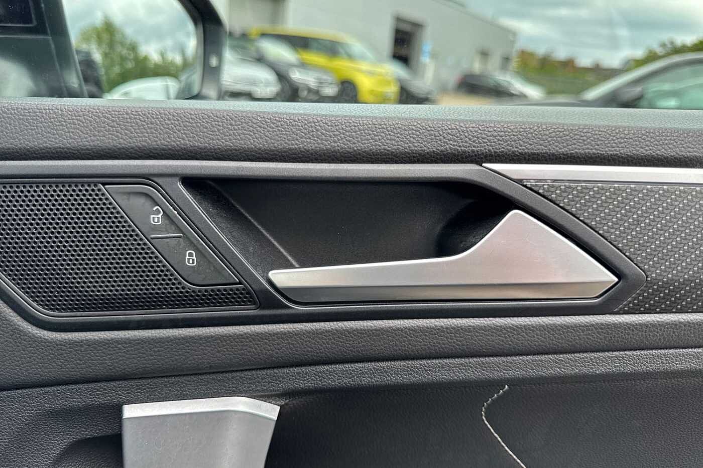 Volkswagen Tiguan R-Line 2.0 TDI 200PS 7-Speed DSG 4Motion 5 Door