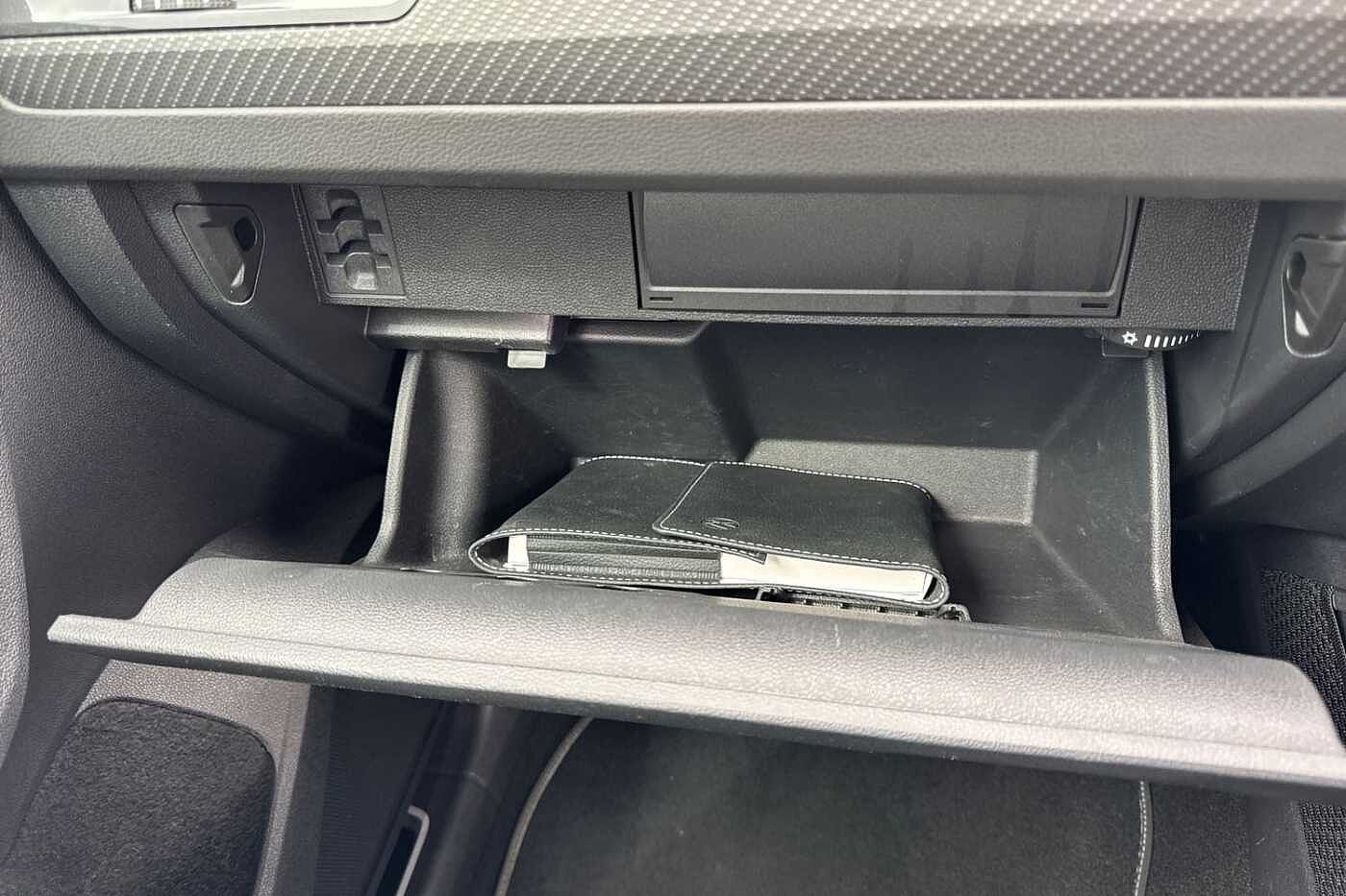Volkswagen Tiguan R-Line 2.0 TDI 200PS 7-Speed DSG 4Motion 5 Door